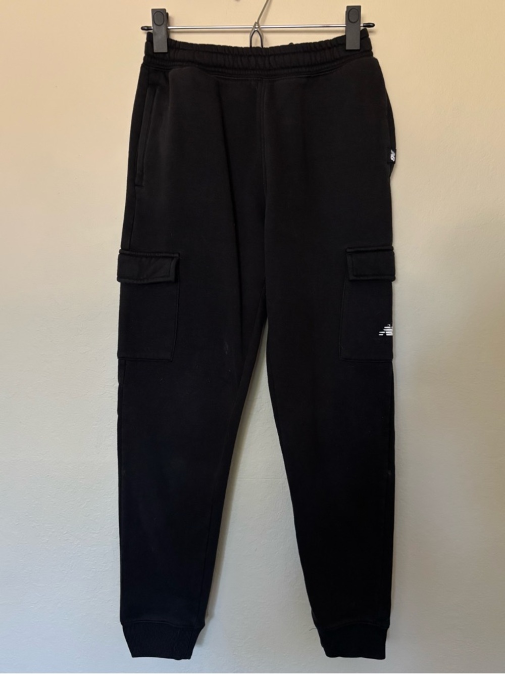 New Balance Black Cargo Joggers - Kids XL (14/16)